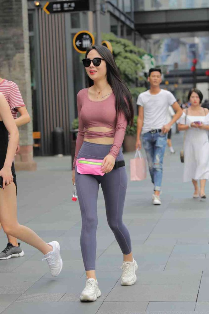 【免费】戴墨镜的时尚女孩【57P】04024-知图屋