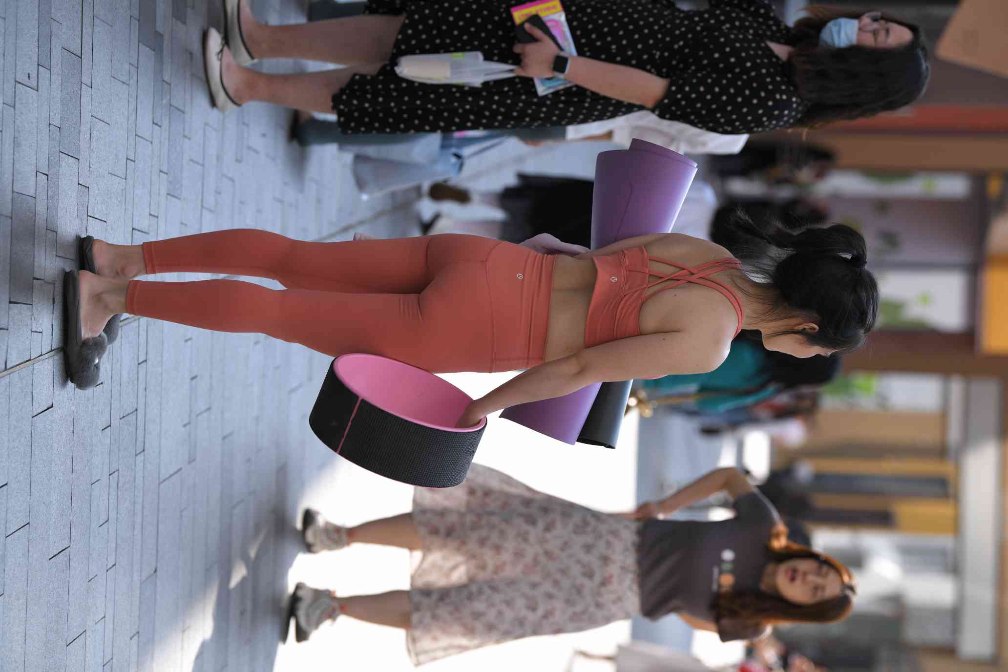 图片[2]-练瑜伽的姑娘【176P】04028-知图屋