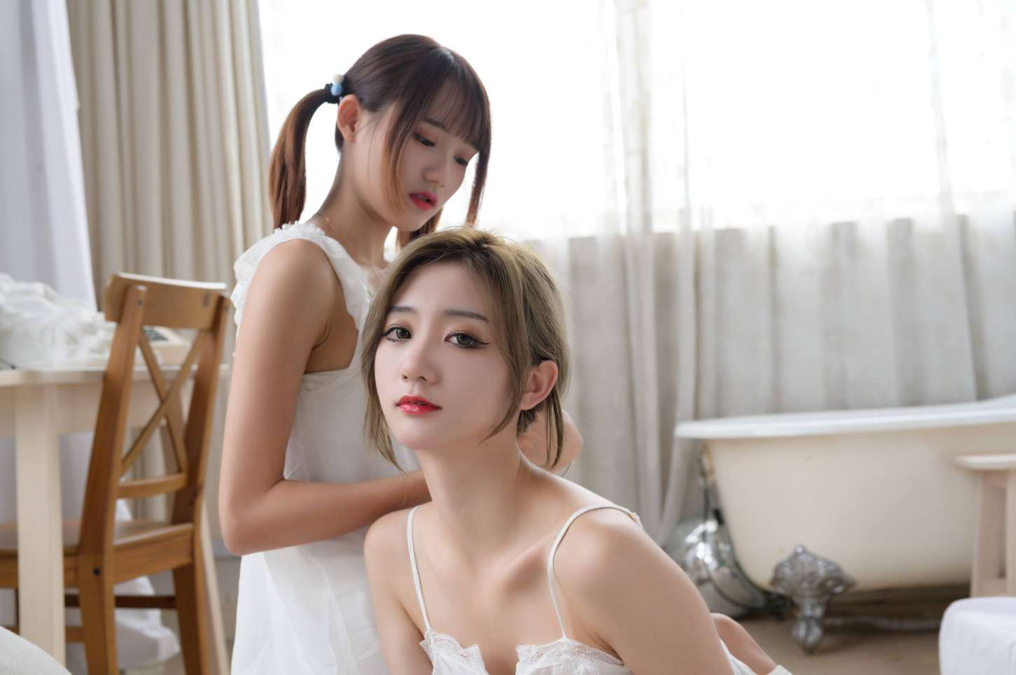 图片[4]-【免费】弹尤克里里的双马尾齐刘海女孩【35P】20024-知图屋