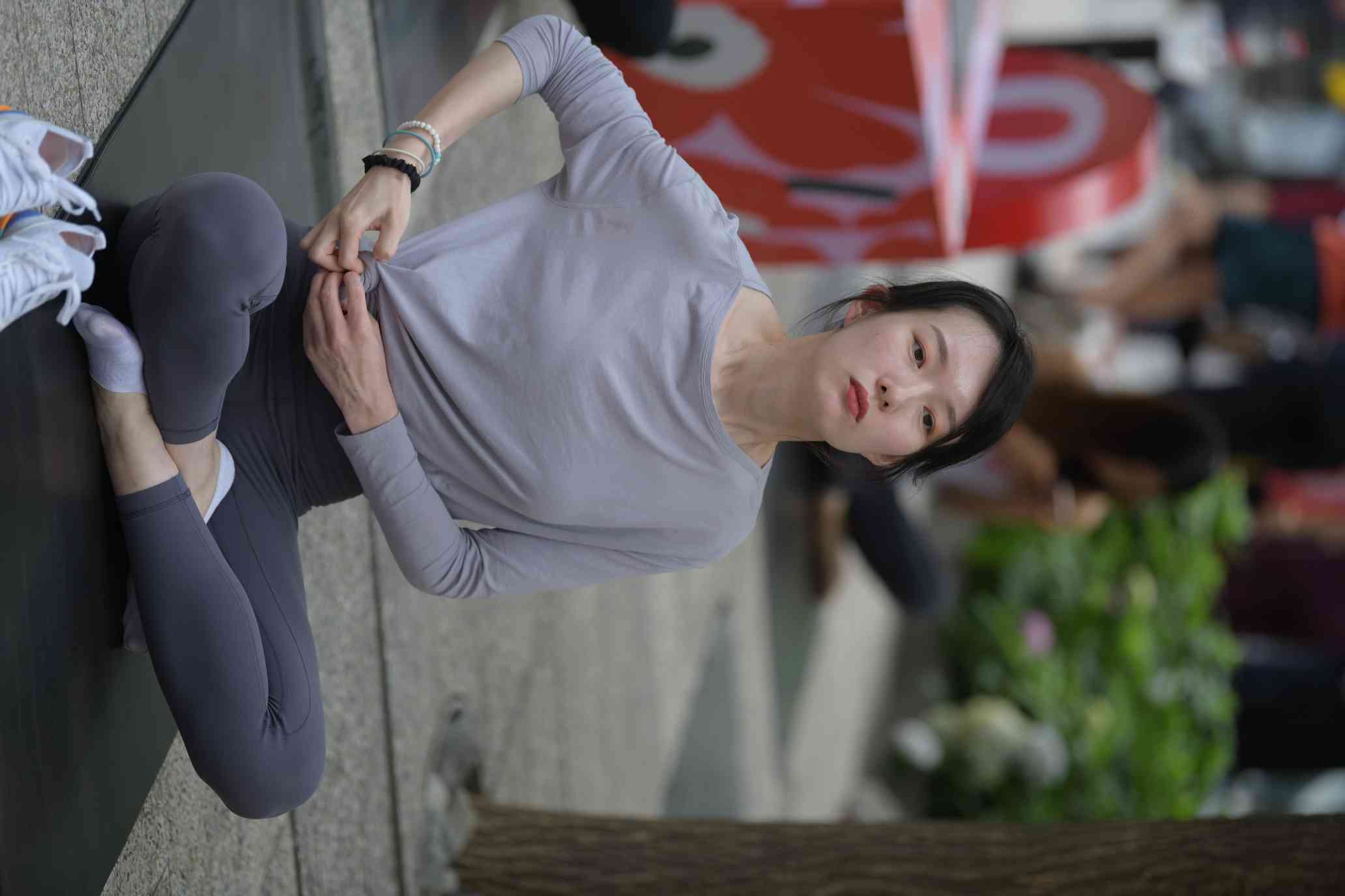 图片[4]-做瑜伽的小女人【75P】04023-知图屋