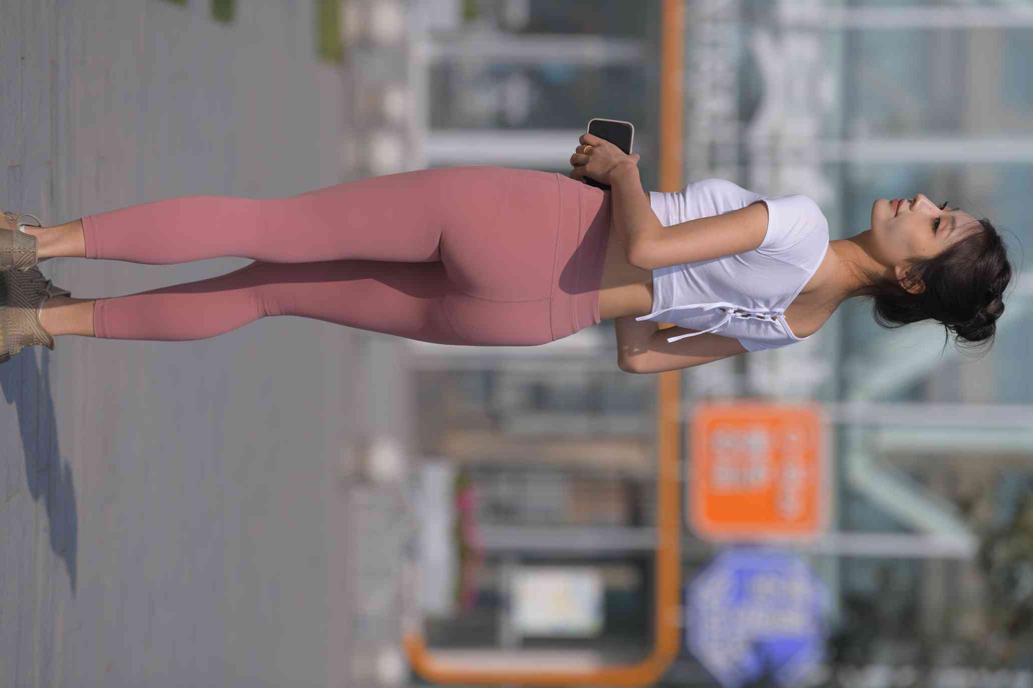 图片[2]-很漂亮的瑜伽裤女孩【419P】04013-知图屋