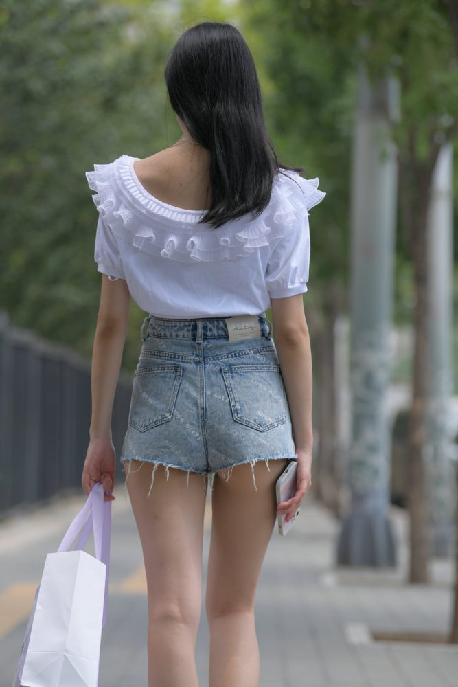 J2219 644P1V-23.3GB-知图屋