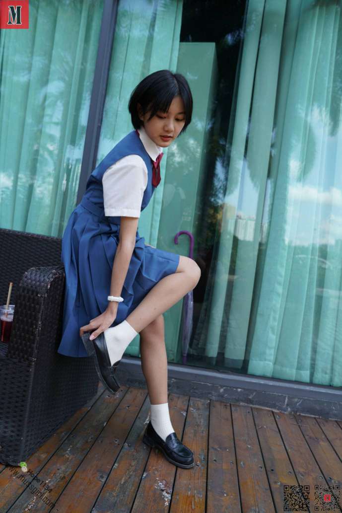 图片[6]-一副学生模样的短发姑娘【112P】20023-知图屋