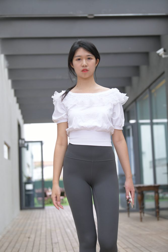 户外瑜伽女孩J3985 709P2V-34.2GB-知图屋