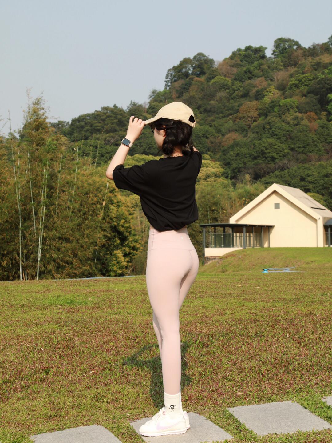 图片[2]-喜欢瑜伽的阳光快乐女孩【135P】04042-知图屋