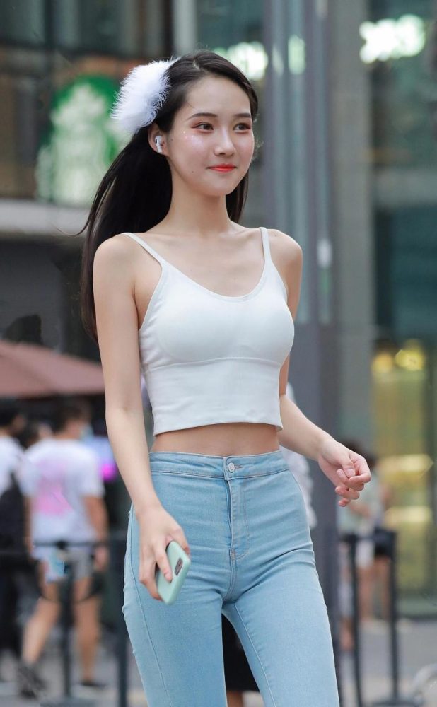 非常漂亮的牛仔裤女孩 J2144 98P1V-1.92GB-知图屋