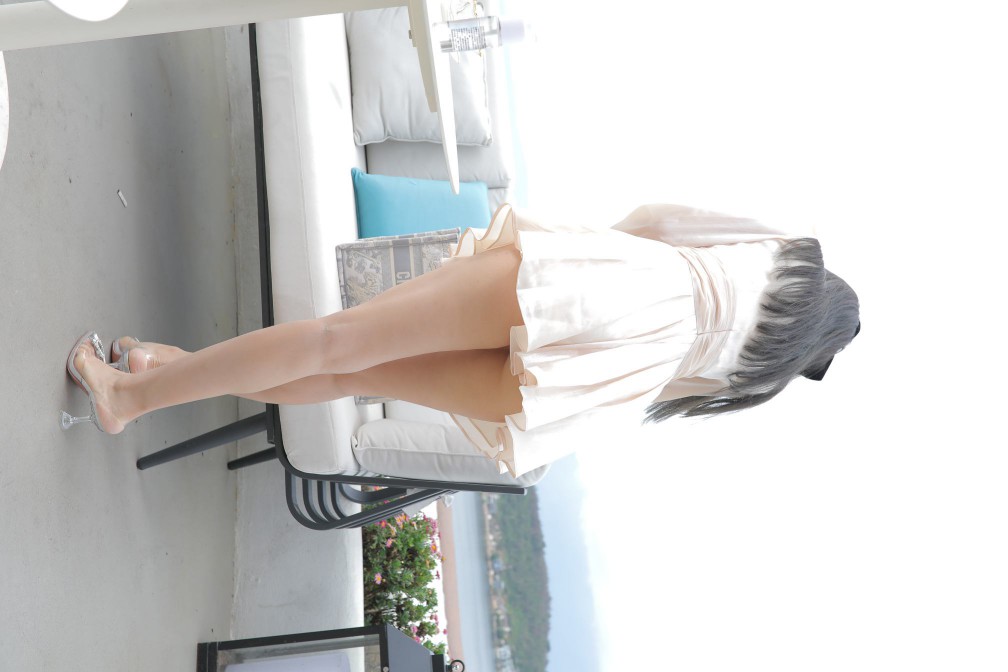 图片[3]-戴黑色蝴蝶结的长发女孩【369P】00027-知图屋