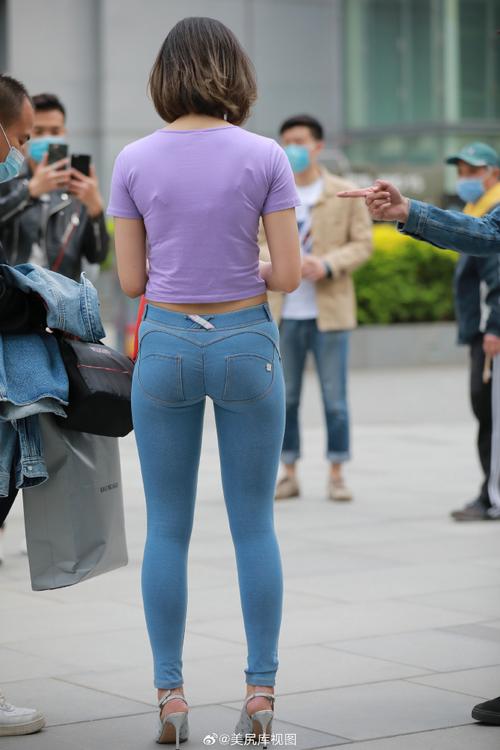 图片[4]-爱笑的短发紧身牛仔裤姑娘J1911 114P12V-7.29GB-知图屋