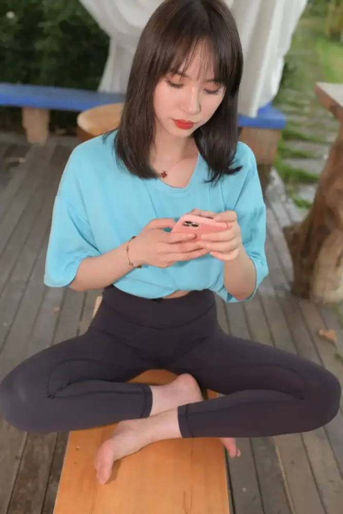 图片[3]-乖乖女瑜伽裤女孩J2224 538P2V-21.0GB-知图屋